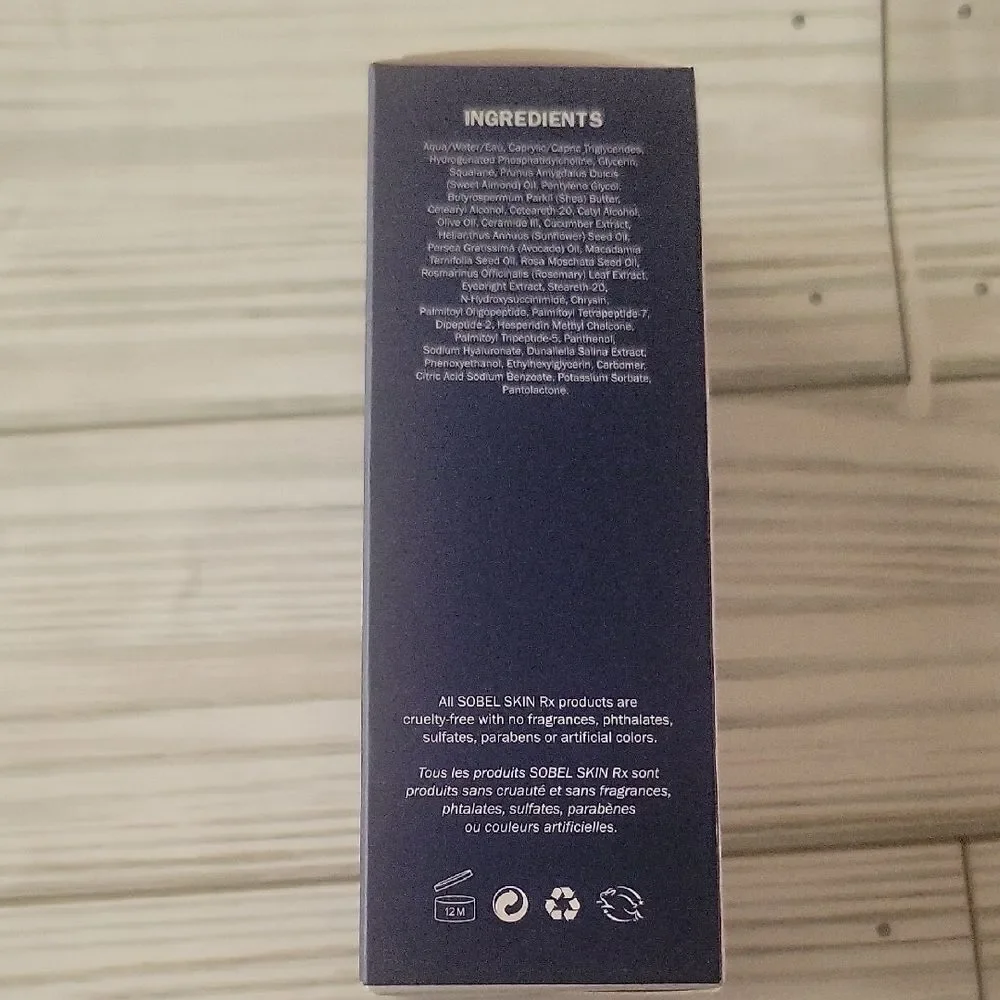 Triple Oligo Peptide Eye Cream - White